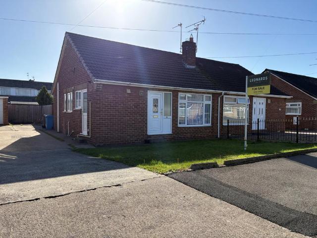 Bungalow for sale in Kingswood, Hull