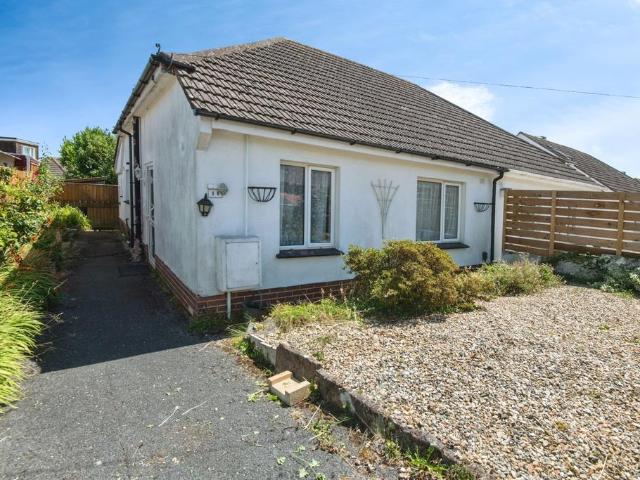 Bungalow for sale in Beacon Heath, Watergate