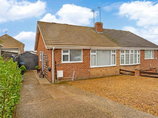 Bungalow for sale in Burton Latimer