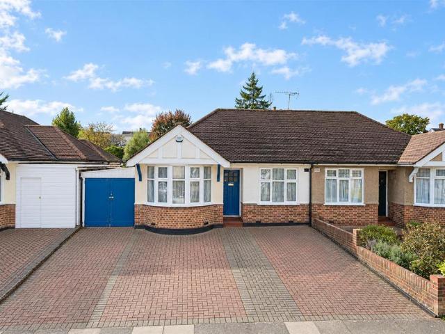Bungalow for sale in London Borough of Barnet, Greater London
