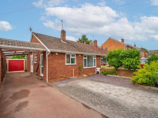 Bungalow for sale in Highley, Shropshire