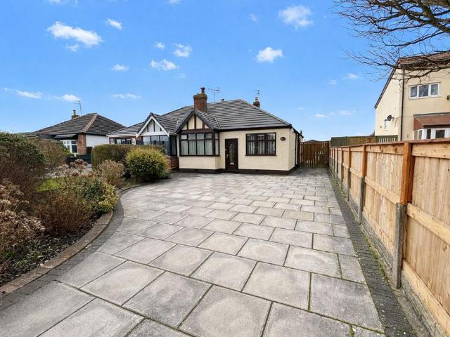 Bungalow for sale in Brown Edge, Roby Mill