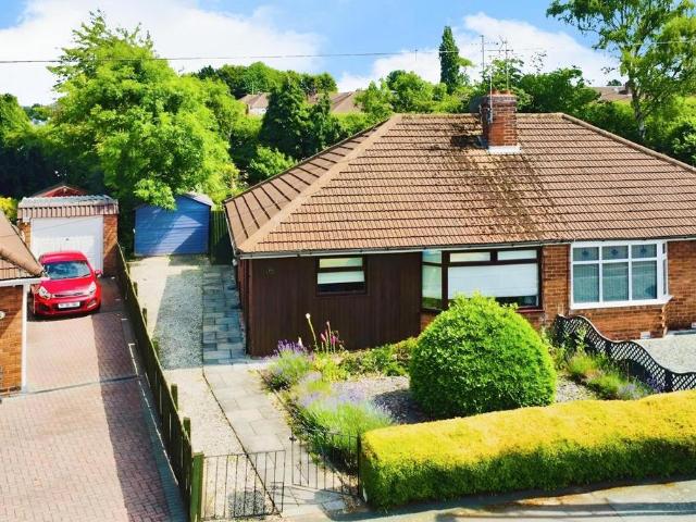 Bungalow for sale in Elmfield, Leicestershire