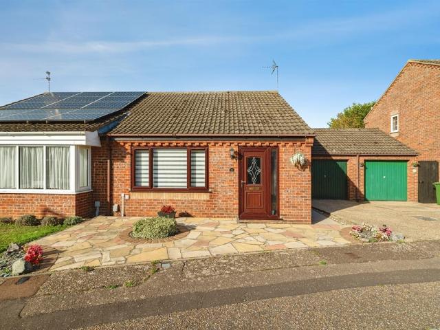Bungalow for sale in Bradwell, Great Yarmouth
