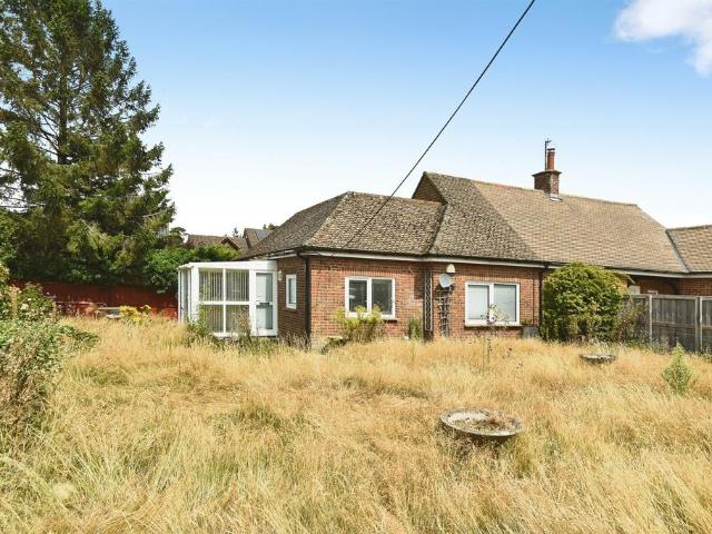 Bungalow for sale in Dromore, Oxfordshire