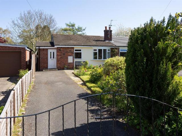 Bungalow for sale in Sheriff Hutton