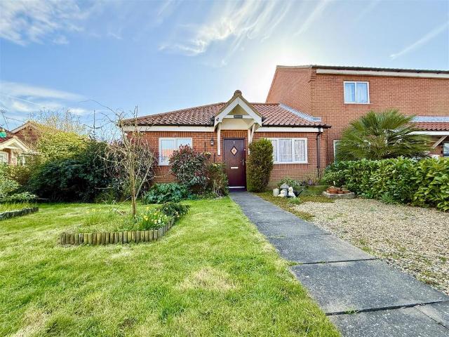 Bungalow for sale in Comers, Norfolk