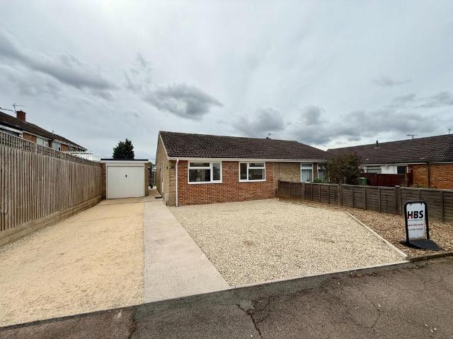 Bungalow for sale in Gloucester, Gloucestershire