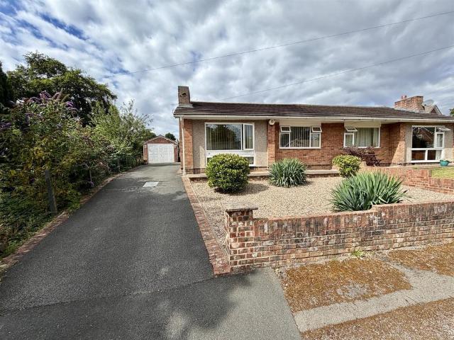 Bungalow for sale in Lower Hopton, Mirfield