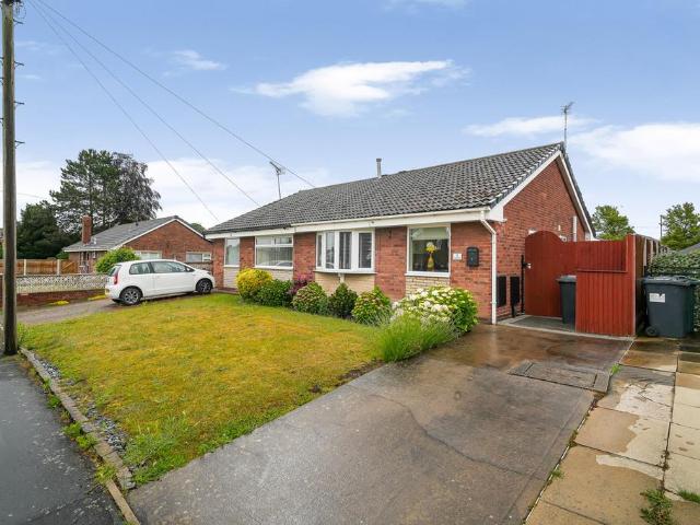 Bungalow for sale in Rossington, South Yorkshire
