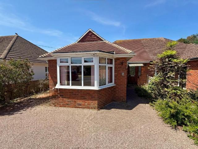 Bungalow for sale in Rustington, Clapham