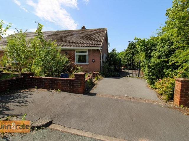 Bungalow for sale in Eaton Park, Fenton