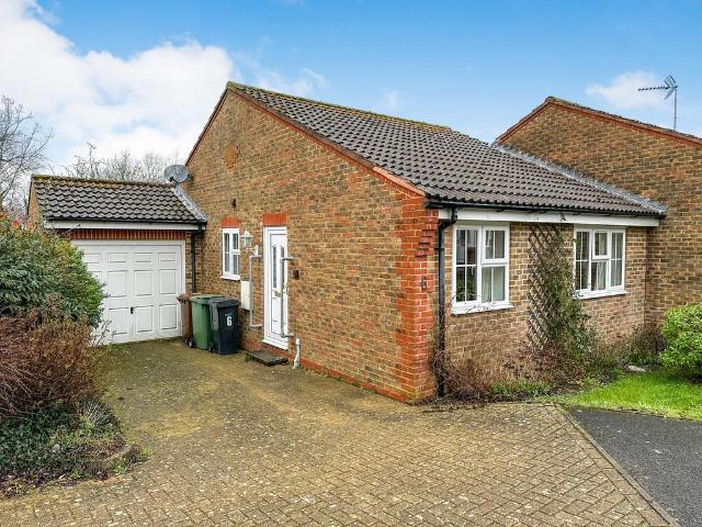 Bungalow for sale in Great Faringdon, Dromore