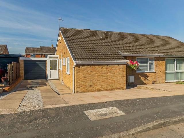 Bungalow for sale in Kilby Bridge, Wigston Magna