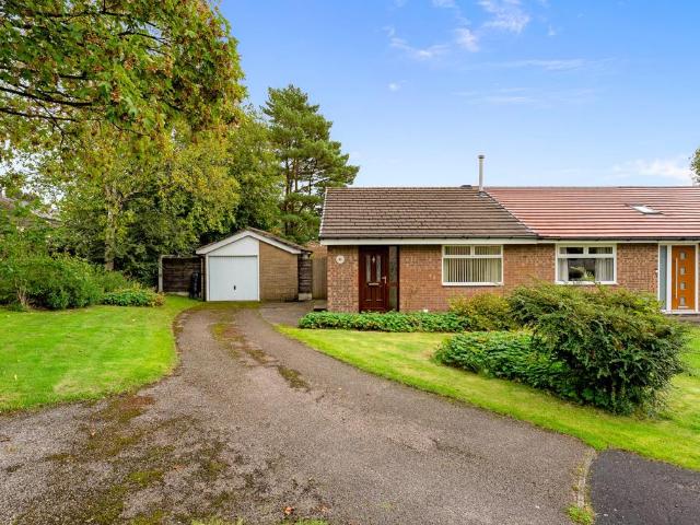 Bungalow for sale in Lee Bank, Greater Manchester