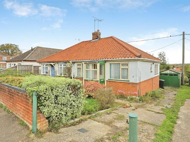 Bungalow for sale in New Costessey, South Norfolk
