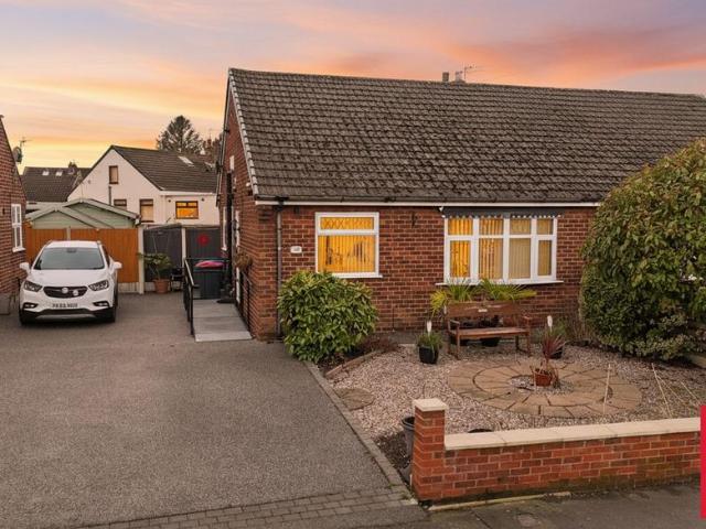 Bungalow for sale in Higher Irlam, Salford