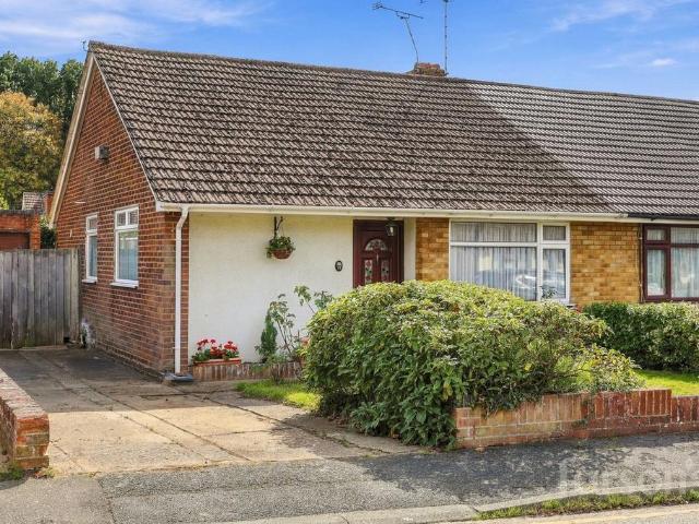Bungalow for sale in Hutton, Brentwood