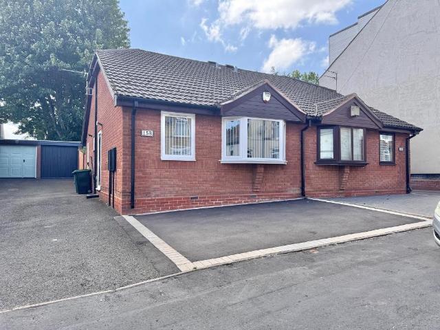 Bungalow for sale in Wednesbury, West Midlands