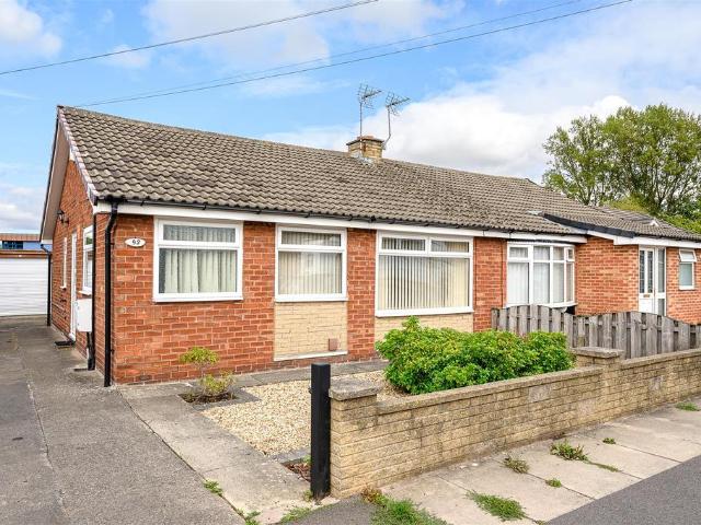 Bungalow for sale in High Field, York