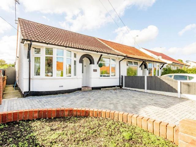 Bungalow for sale in Kirkley, East Suffolk