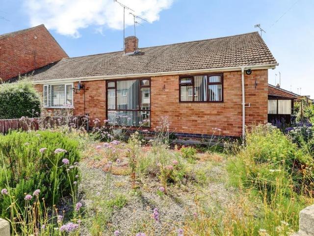 Bungalow for sale in Potters Green, West Midlands