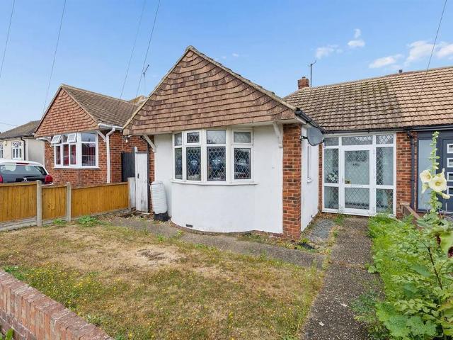Bungalow for sale in South Tankerton, The Bridge