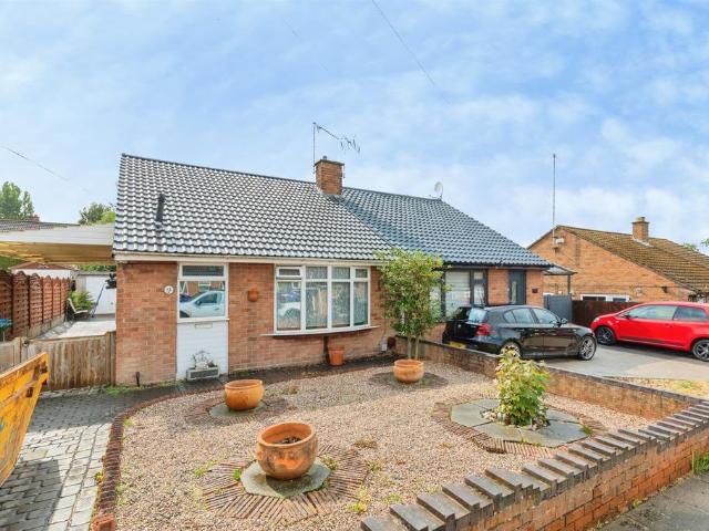 Bungalow for sale in Upper Stoke, West Midlands