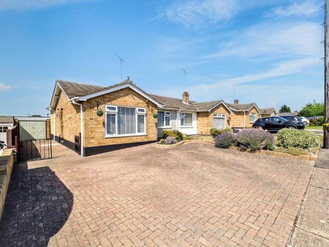 Bungalow for sale in Wickford