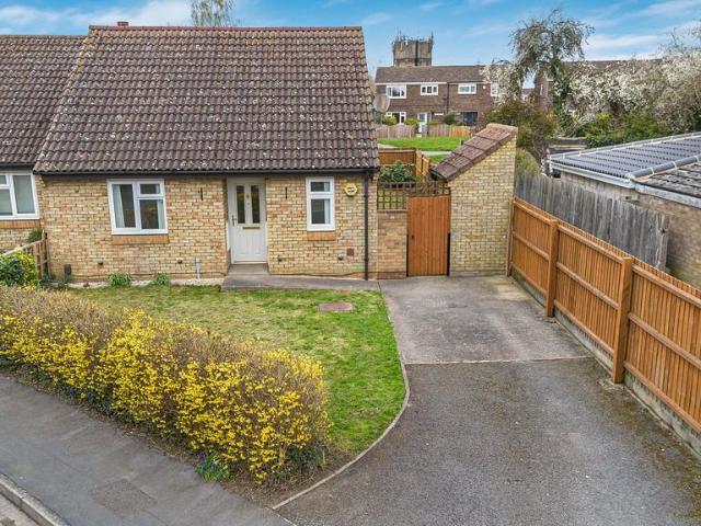 Bungalow for sale in Huntingdon, Cambridgeshire