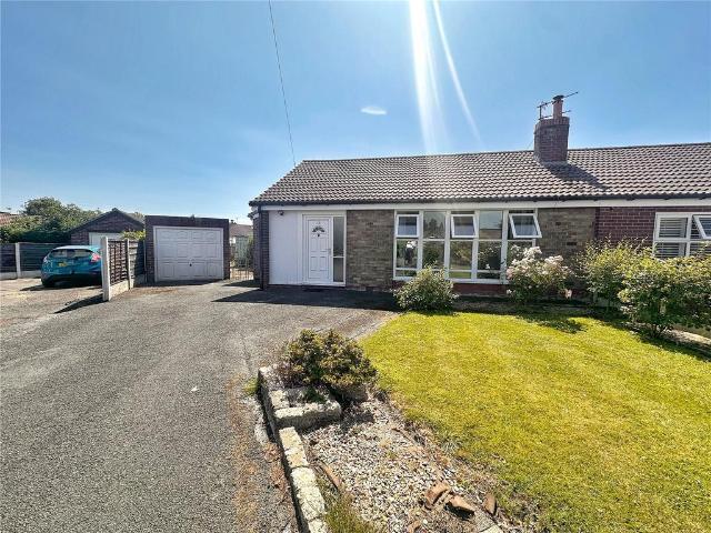 Bungalow for sale in Burnedge, Greater Manchester
