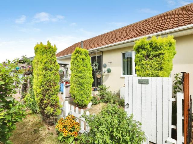 Bungalow for sale in Conisbrough, South Yorkshire
