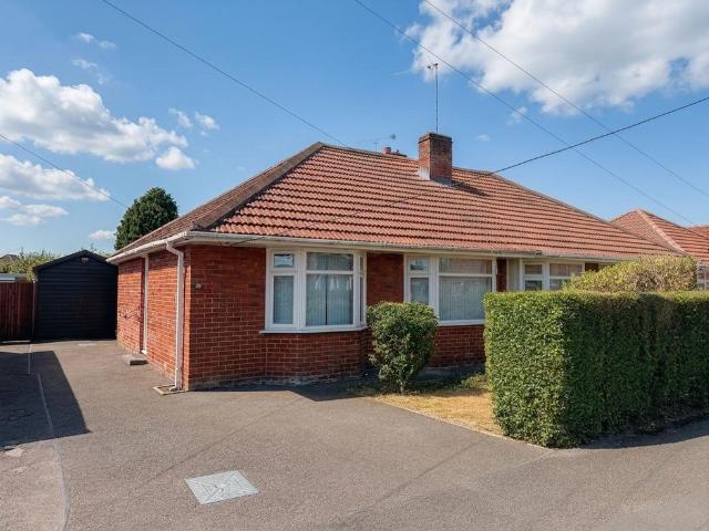 Bungalow for sale in Totton, New Forest