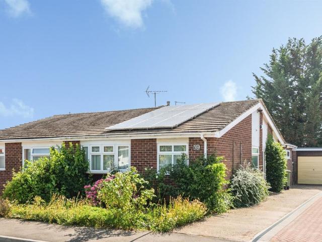 Bungalow for sale in Berrick Salome, Oxfordshire