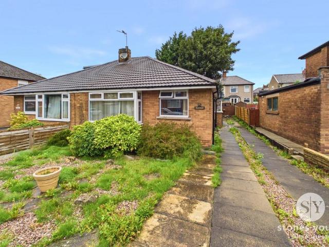Bungalow for sale in Livesey