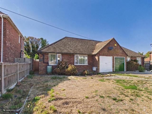 Bungalow for sale in South Ashford, Bridgefield
