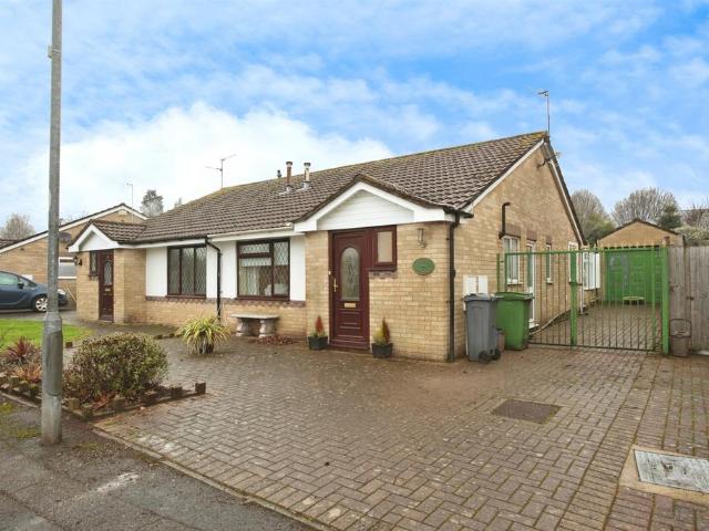 Bungalow for sale in Falcon Lodge, Wales