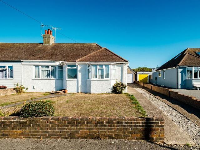 Bungalow for sale in Fishersgate, West Sussex
