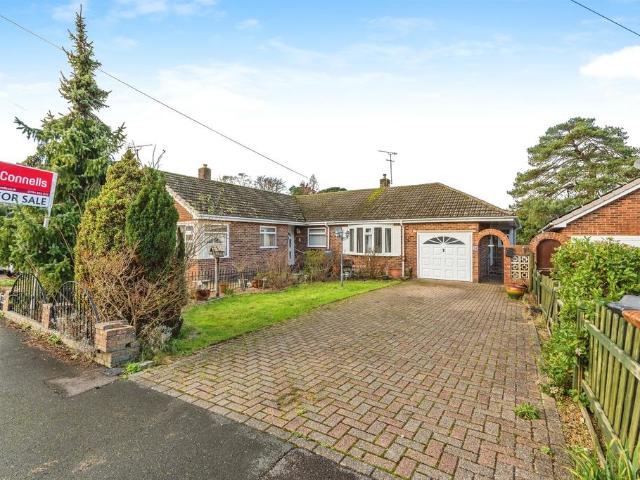 Bungalow for sale in Barton Stacey, Hampshire