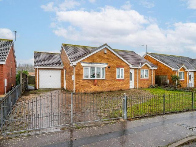 Bungalow for sale in Newtown, Stokesby