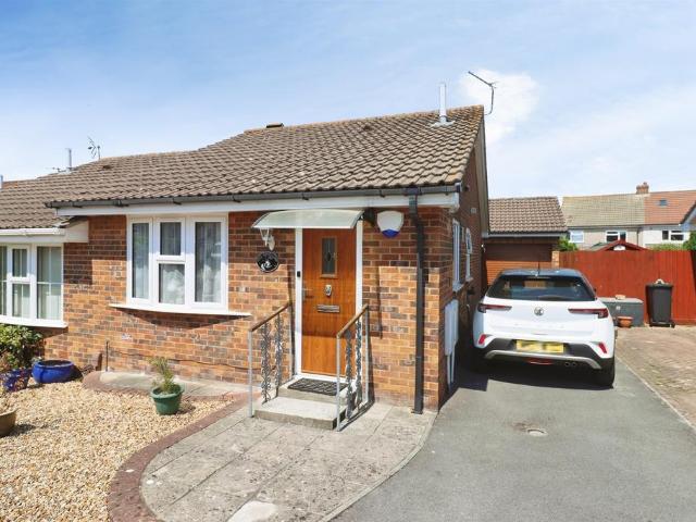 Bungalow for sale in Stoke Gifford, South Gloucestershire