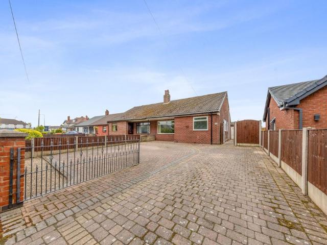Bungalow for sale in Lane Head, Wigan