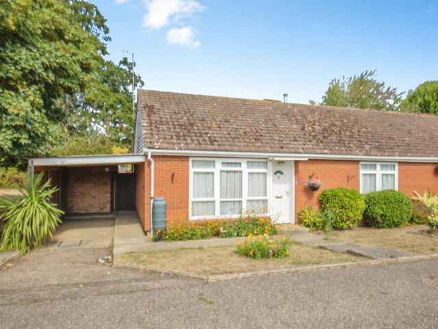 Bungalow for sale in Eastbridge, Suffolk