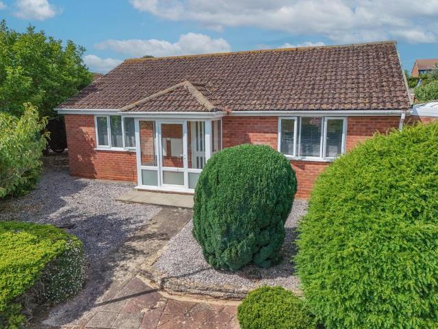 Bungalow for sale