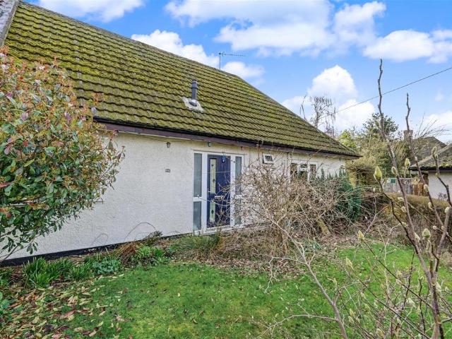 Bungalow for sale in Wollaton Park, Haddon