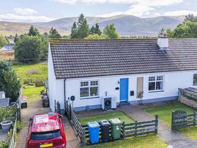 Bungalow for sale in Dalwhinnie, Highland