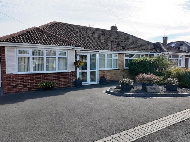 Bungalow for sale in Horeston Grange, Nuneaton and Bedworth