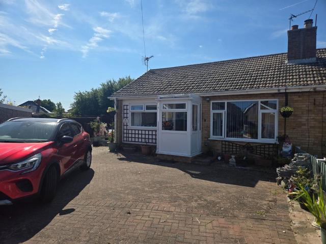Bungalow for sale in Chapel St. Leonards, Belleau