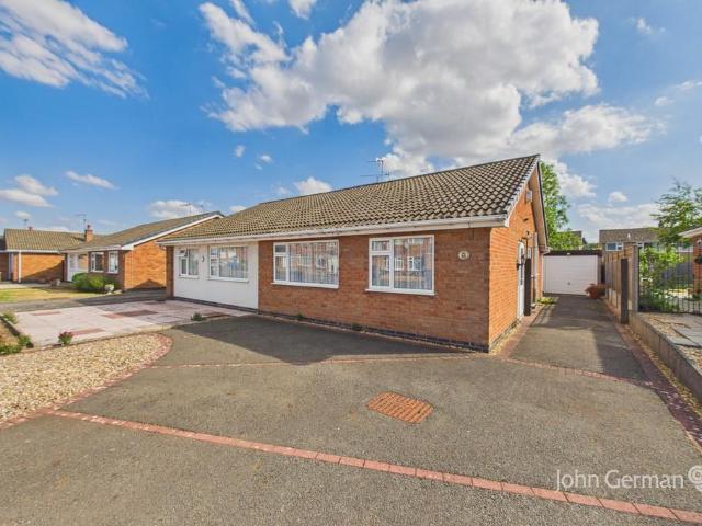 Bungalow for sale in Elmfield, Leicestershire