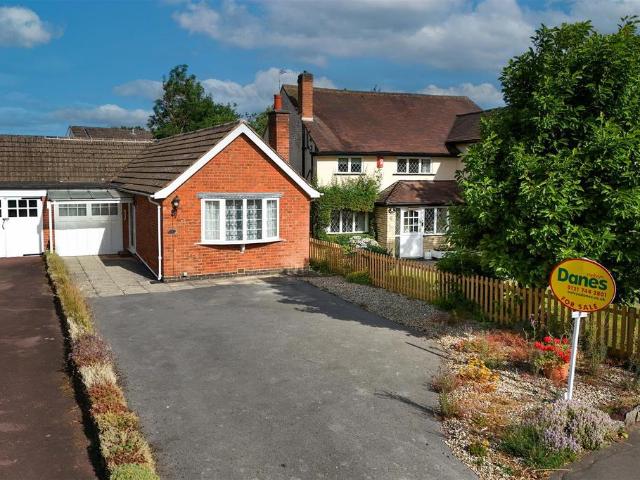 Bungalow for sale in Shirley, West Midlands